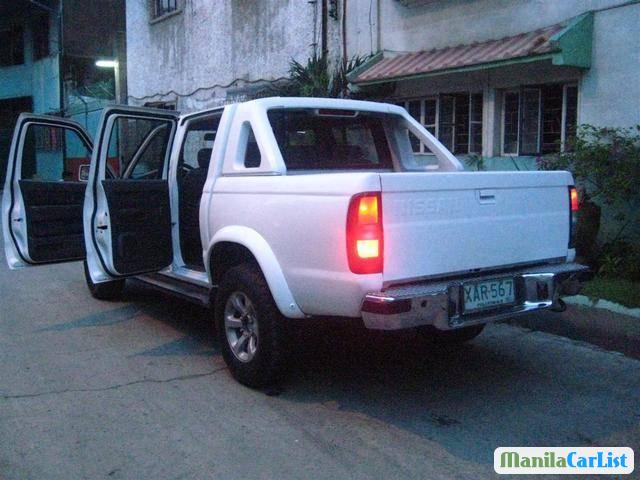 Nissan Frontier Automatic 2000 - image 3