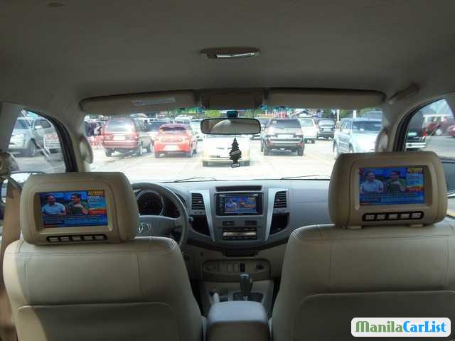 Toyota Fortuner Automatic 2009