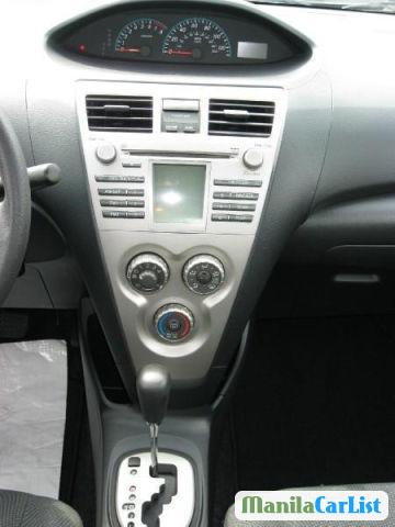 Toyota Yaris Automatic 2008 - image 4