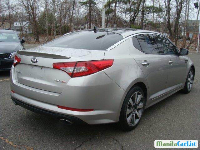 Kia Optima Automatic 2012 - image 2