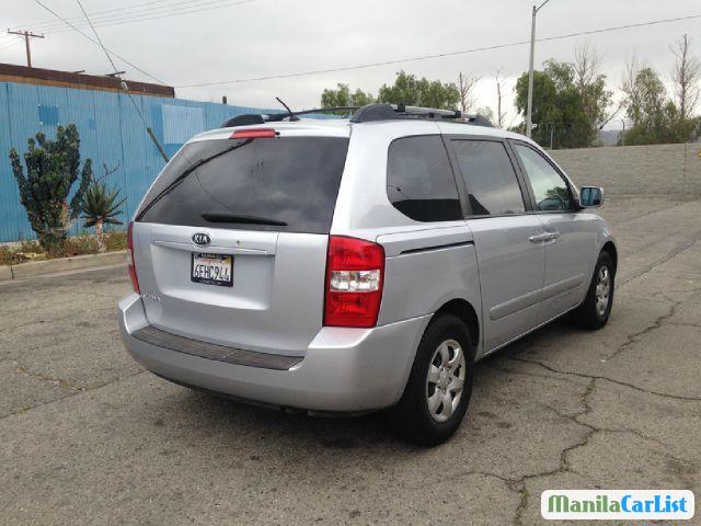 Kia Sedona Automatic 2008 - image 3