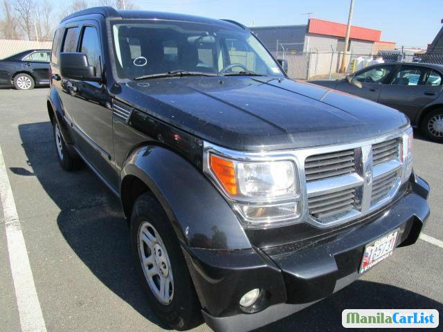 Dodge Nitro Automatic - image 3