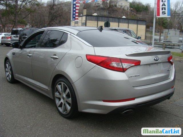 Kia Optima Automatic 2012 - image 3