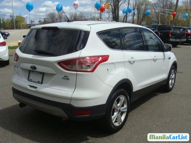 Ford Escape Automatic 2013 - image 4