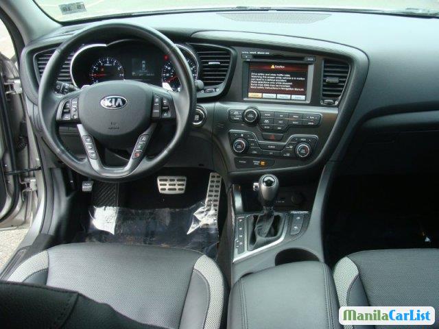 Kia Optima Automatic 2012 - image 5