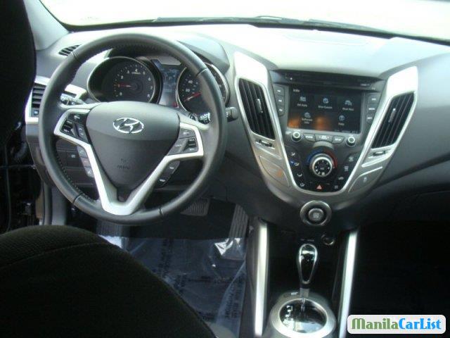 Hyundai Veloster Automatic 2013 - image 7