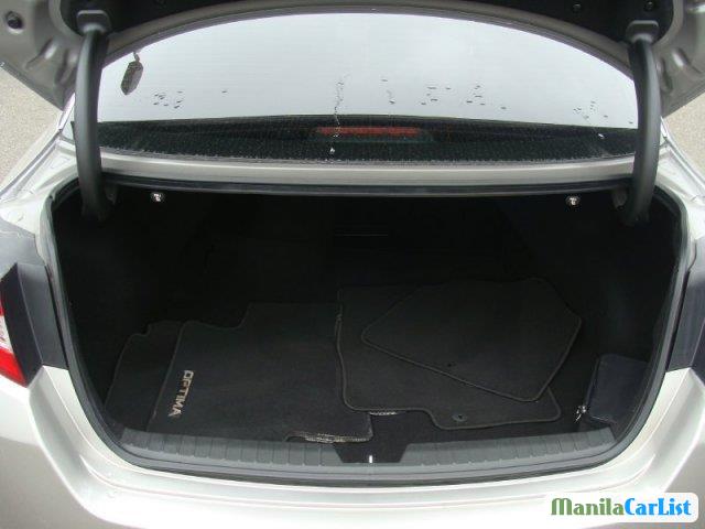 Kia Optima Automatic 2012 - image 7