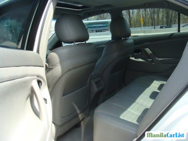 Toyota Camry Automatic 2011 - image 9