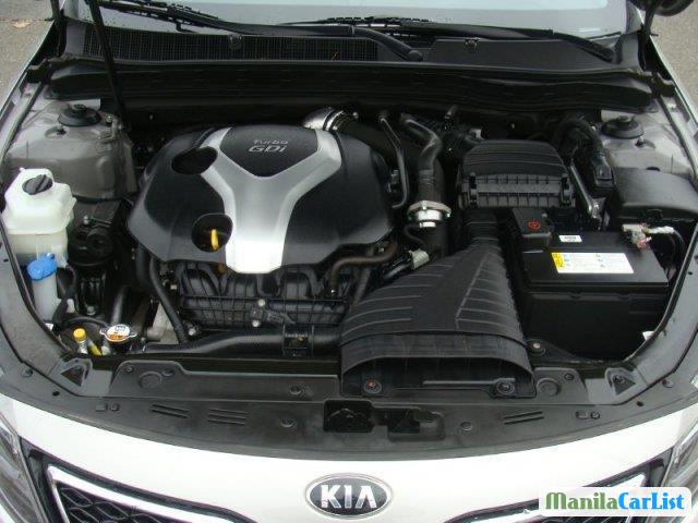 Kia Optima Automatic 2012 - image 9