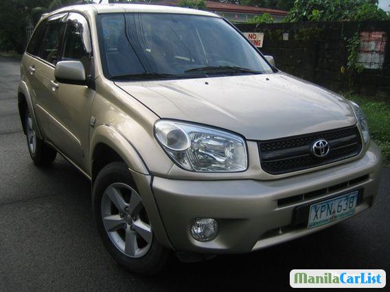 Pictures of Toyota RAV4 Manual 2004