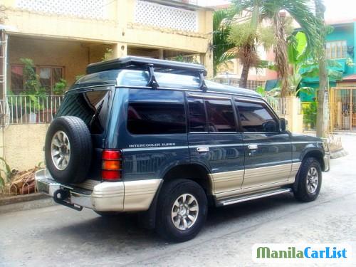 Mitsubishi Pajero Manual 2001 - image 2