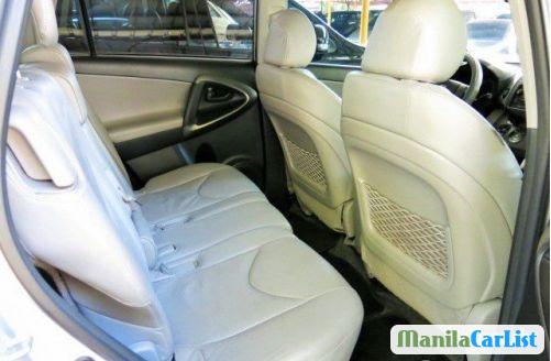 Toyota RAV4 2010 in Philippines