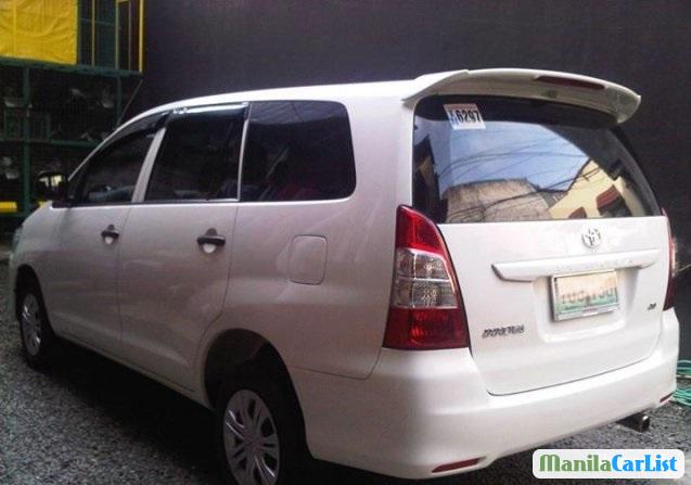 Toyota Innova 2012