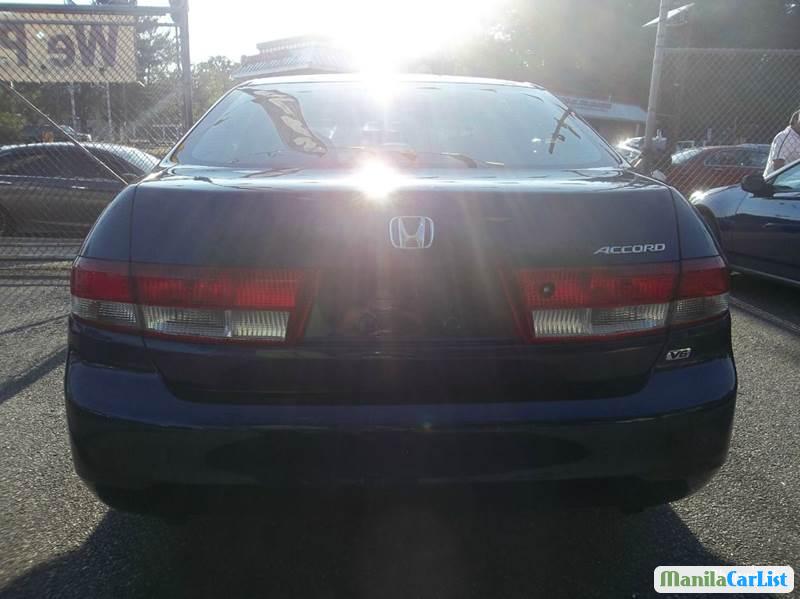 Pictures of Honda Accord Automatic 2003