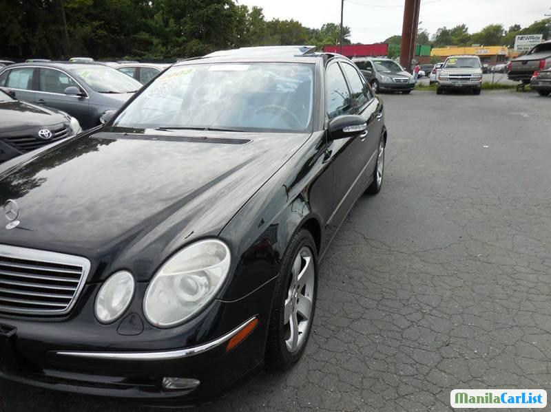 Pictures of Mercedes Benz E-Class Automatic 2003
