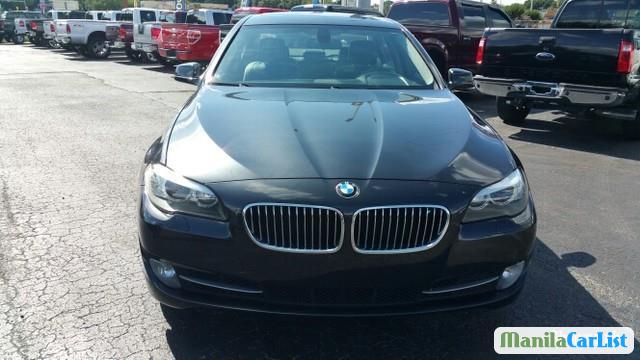 BMW 5 Series Automatic 2012 - image 2