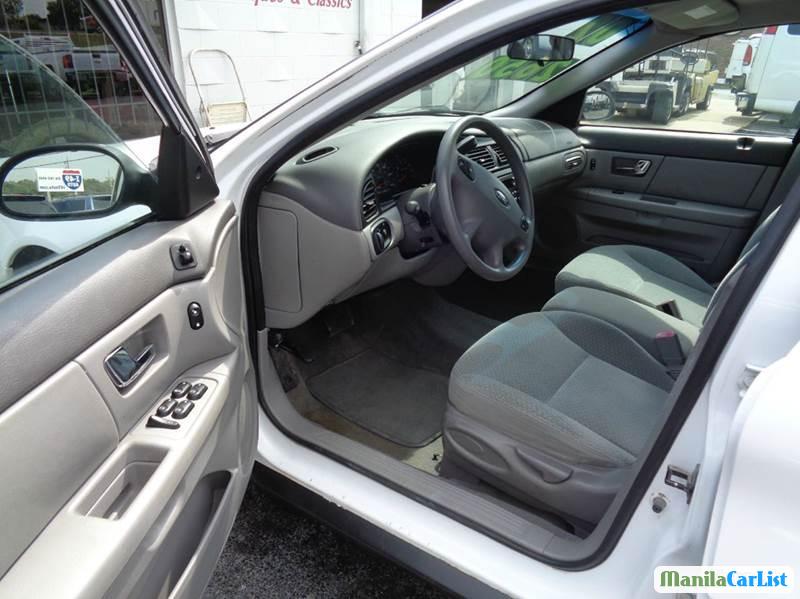 Ford Taurus LX Automatic 2002