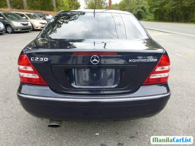 Mercedes Benz C-Class Automatic 2005 in Metro Manila