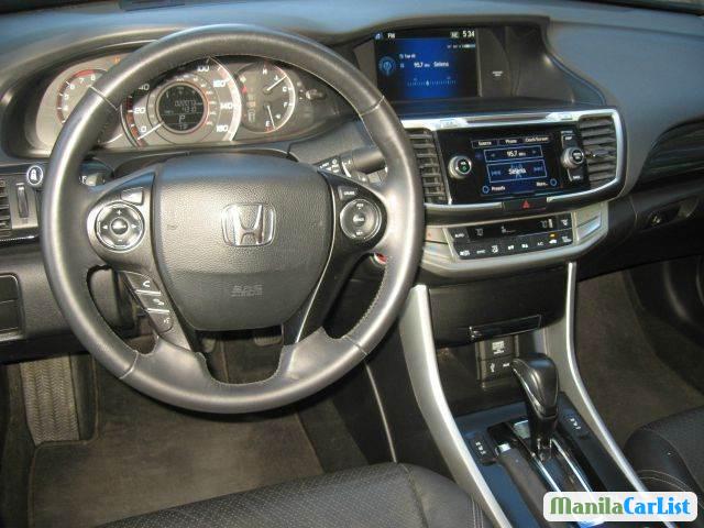 Honda Accord Automatic 2013 - image 6