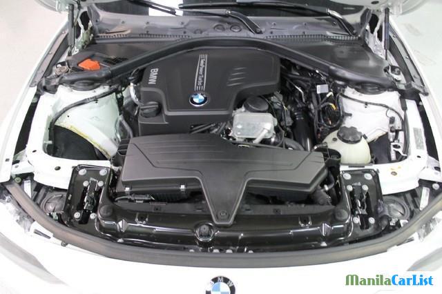 BMW 3 Series Automatic 2012 - image 6