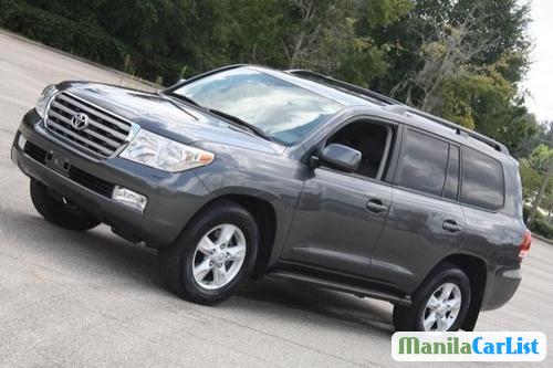 Toyota Land Cruiser Automatic 2010