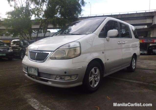 Nissan serena 2002