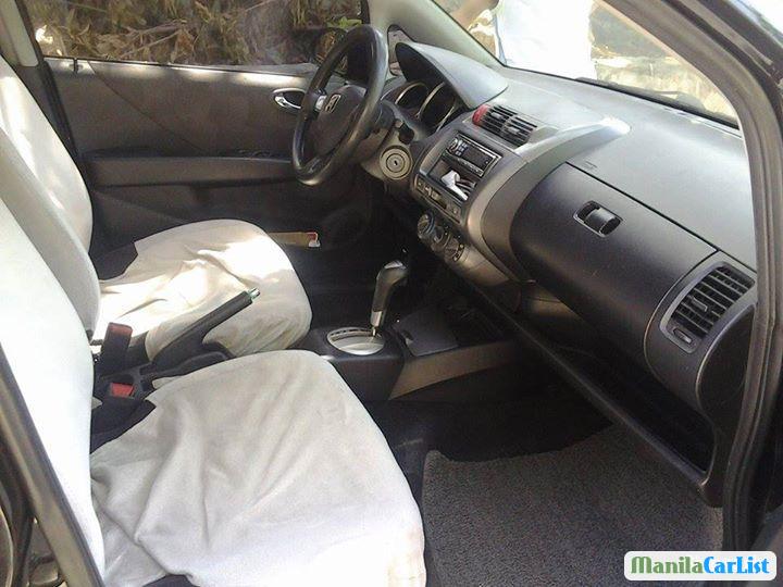 Honda Jazz Manual 2007 - image 2