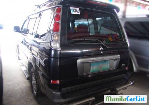 Mitsubishi Adventure 2010