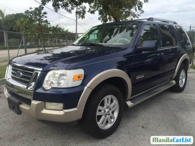Pictures of Ford Explorer Automatic 2006