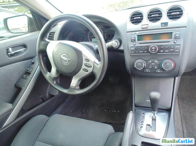 Nissan Altima Automatic 2009