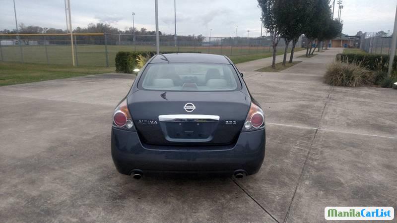 Nissan Altima Automatic 2010 - image 2