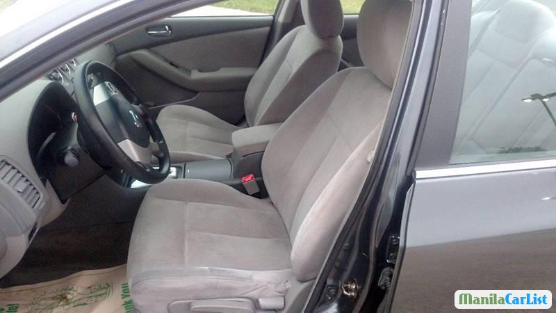 Nissan Altima Automatic 2010 - image 3