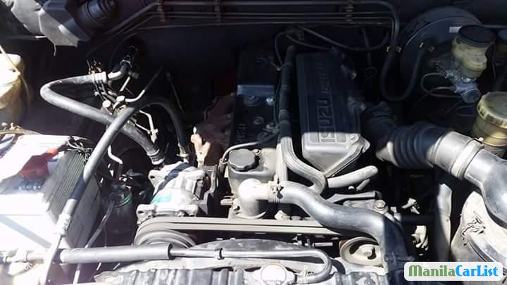 Isuzu Automatic 1997 - image 2