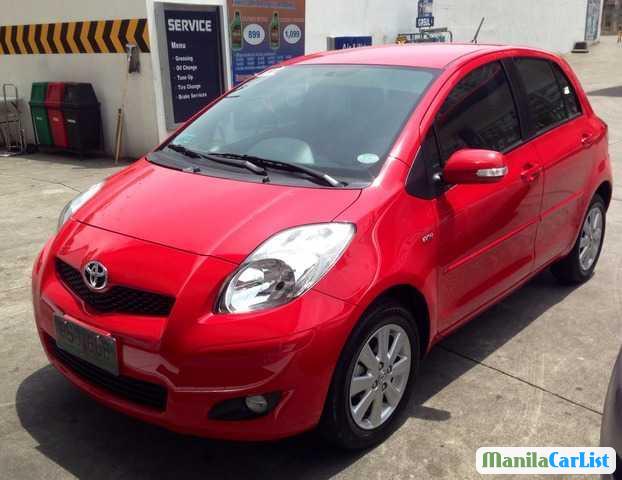 Pictures of Toyota Yaris Manual 2010
