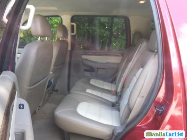 Ford Explorer Automatic 2005 - image 3