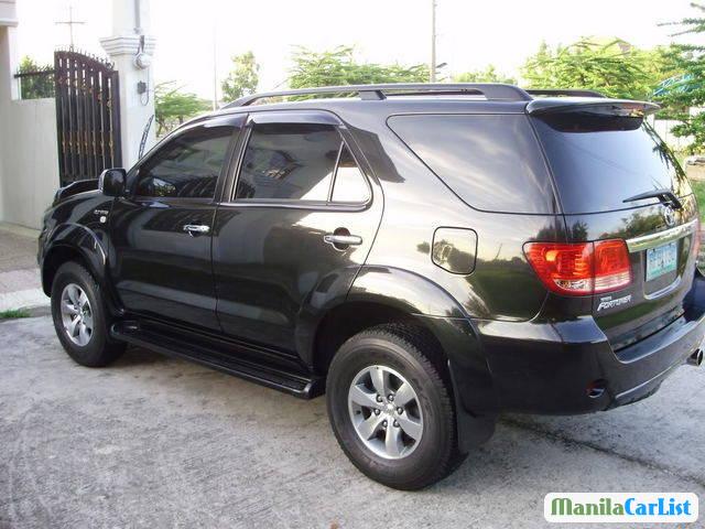 Toyota Fortuner Automatic 2010