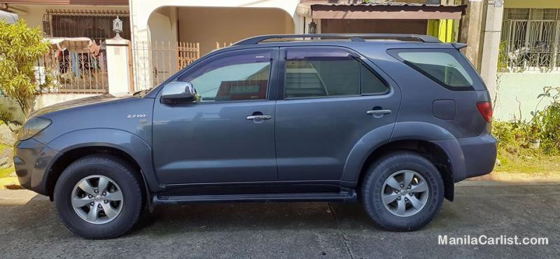 Pictures of Toyota Fortuner Automatic 2007