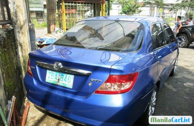 Honda City 2005 - image 2