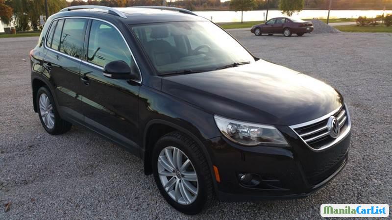 Volkswagen Tiguan Automatic 2010 - image 4