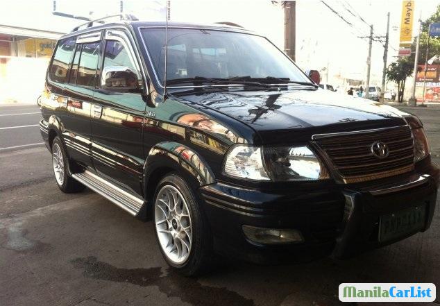 Pictures of Toyota Revo 2004