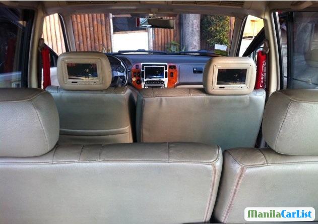 Toyota Revo 2004 - image 4