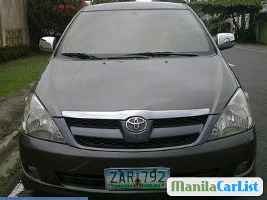 Pictures of Toyota Innova 2005