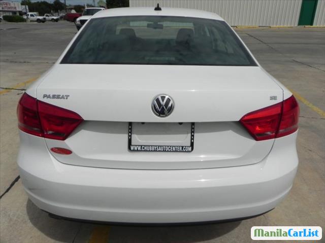 Volkswagen Passat Automatic 2013 - image 4