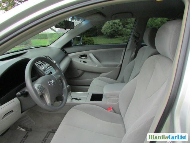 Toyota Camry Automatic 2008 - image 4