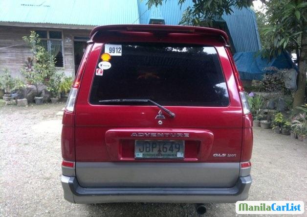 Mitsubishi Adventure 2005