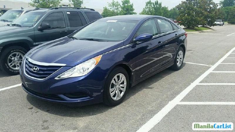Pictures of Hyundai Sonata Automatic 2011