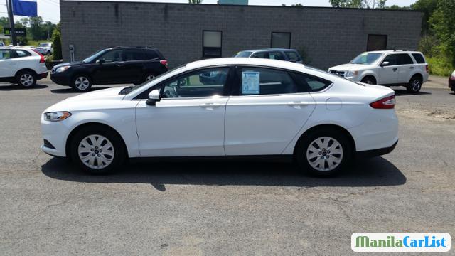 Ford Fusion Automatic 2014
