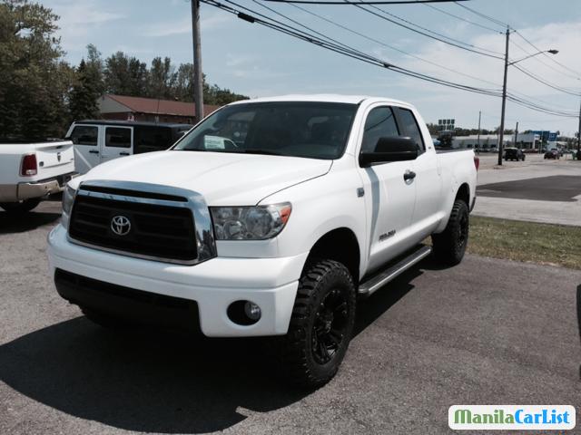 Toyota Tundra Automatic 2010