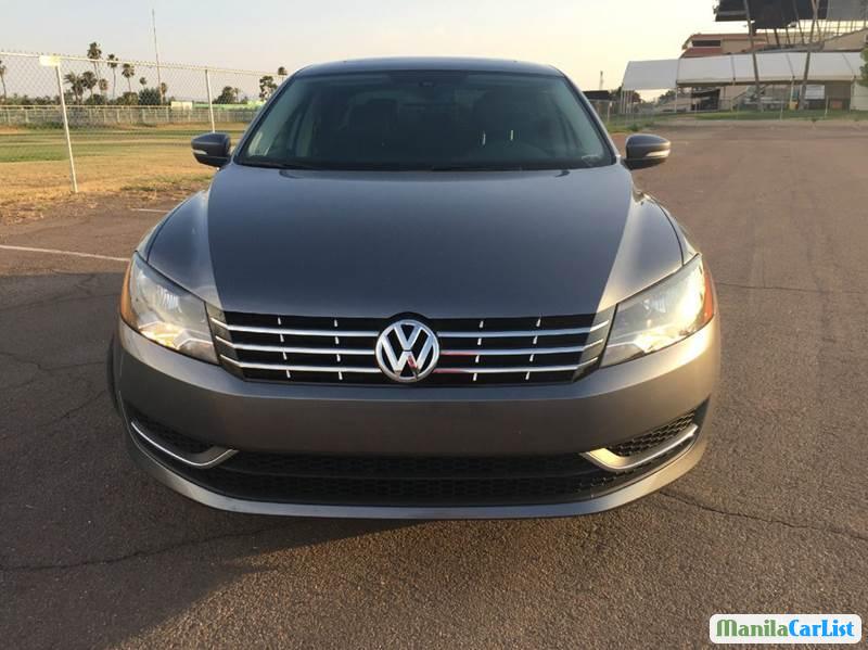 Volkswagen Passat Automatic 2013 - image 2