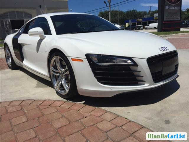 Audi R8 Automatic 2010 - image 3